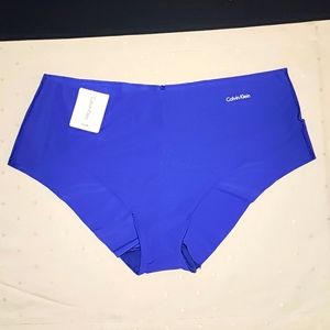 CALVIN KLEIN HIPSTER PANTIES SIZE LARGE